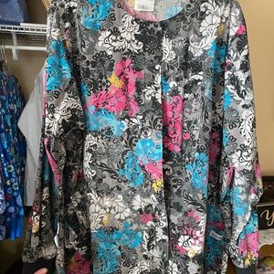 Scroll design Scrub jacket